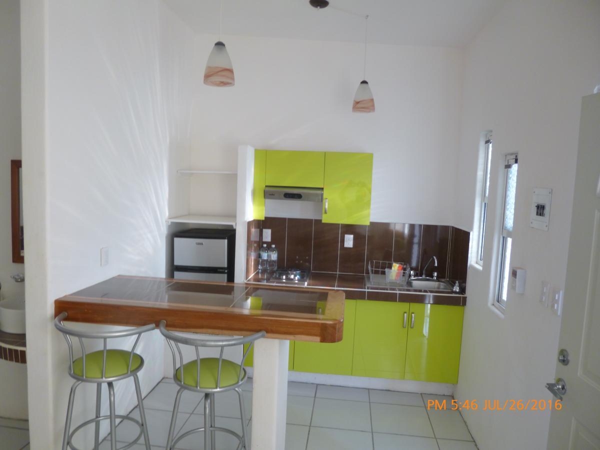 Hotel Y Suites Del Pacifico Салина Круз Екстериор снимка